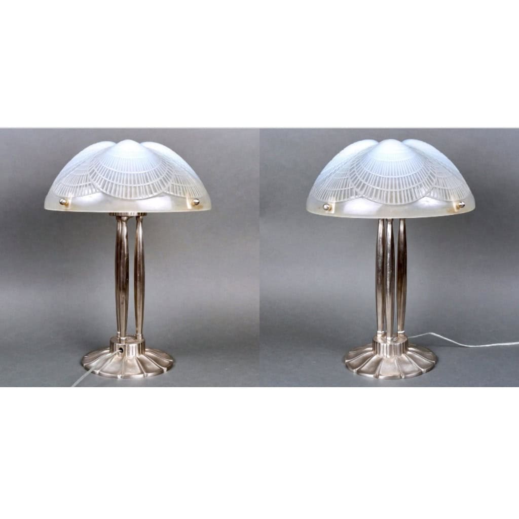 1924 René Lalique – Paire De Lampes Coquilles Verre Opalescent Et Bronze Nickelé 3